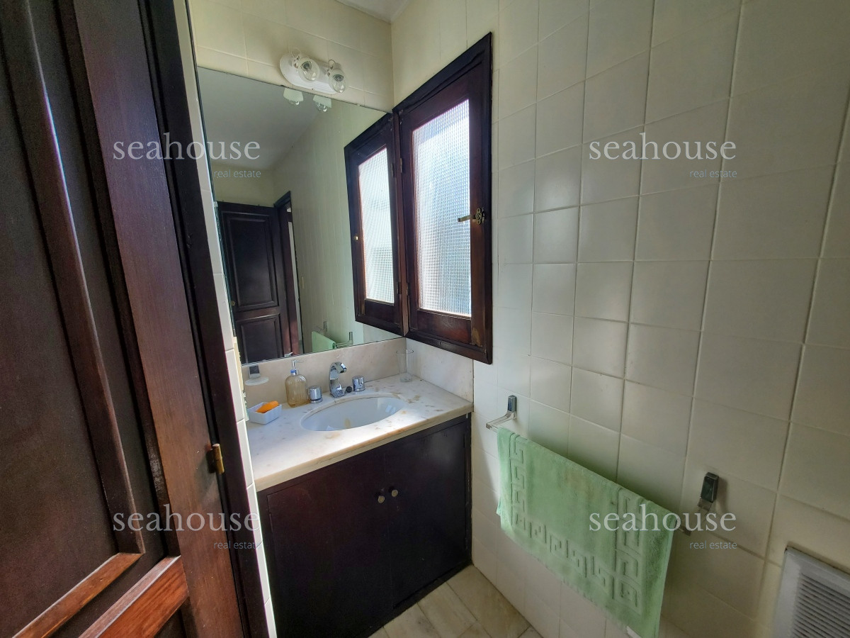 Casa Ref.818 - Pinares - 4 dormitorios