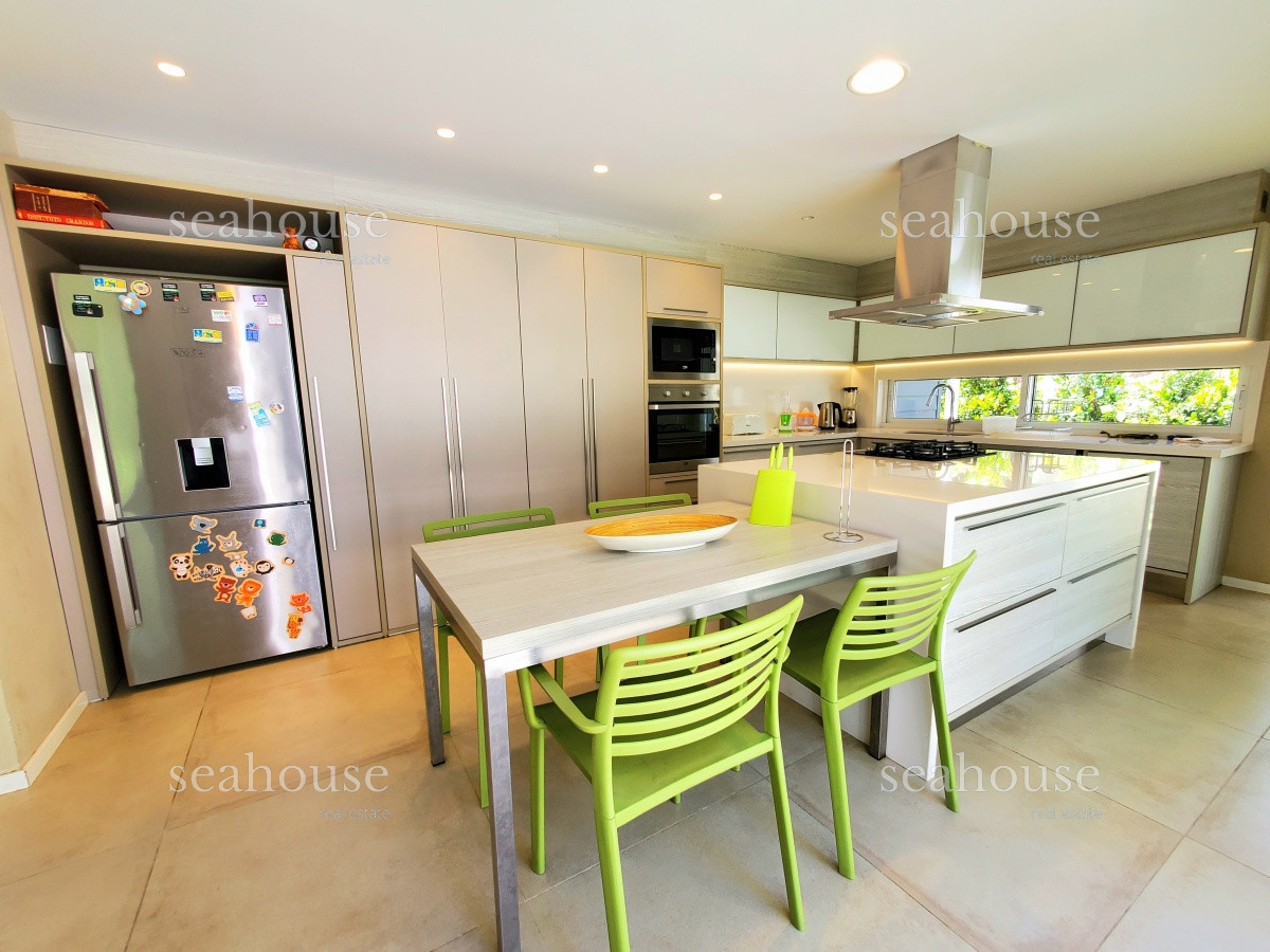 Casa Ref.618 - Magnifica propiedad en venta en el Barrio Privado 