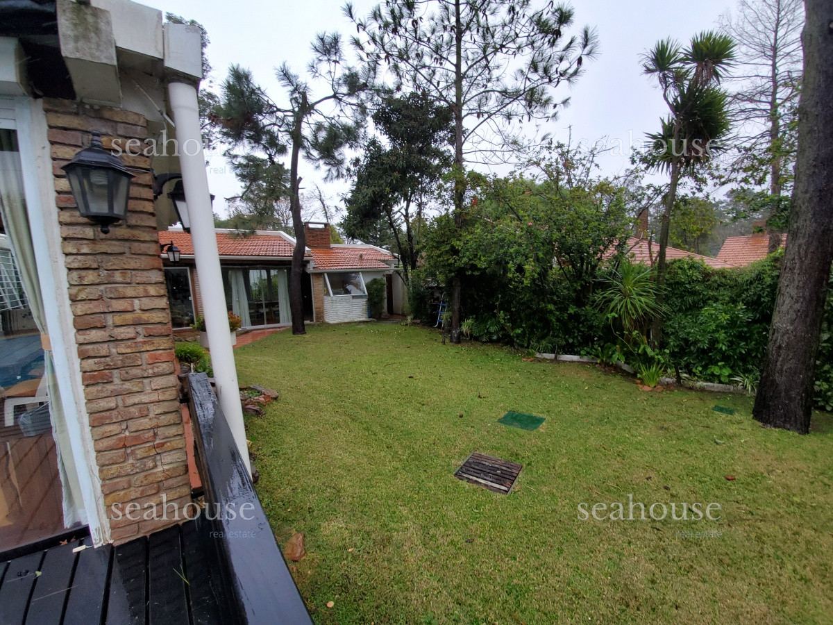 Casa Ref.385 - Casa en alquiler en Pinares