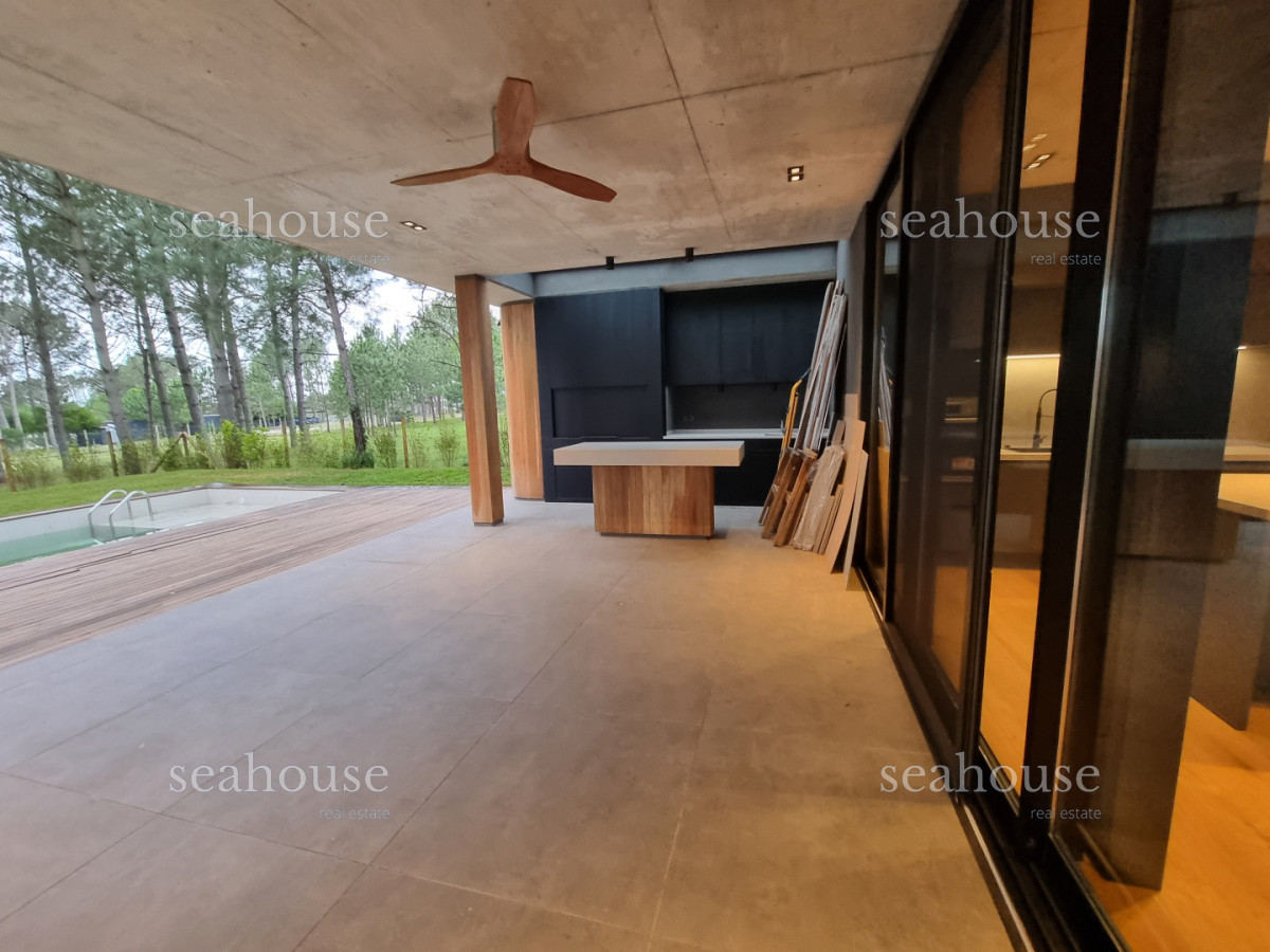 Casa Ref.1406 - Casa en venta a estrenar en La Cañada, Distrito 52 - Punta del Este