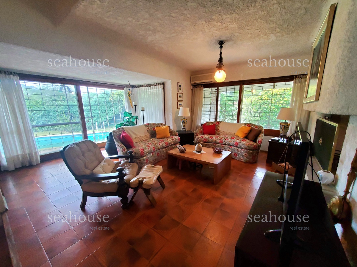 Casa Ref.749 - Casa en venta - Cantegril