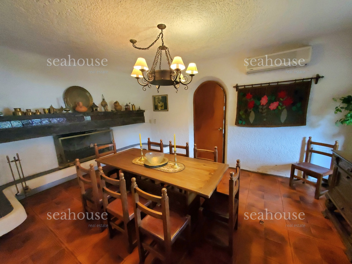 Casa Ref.749 - Casa en venta - Cantegril
