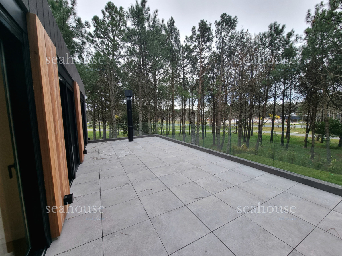 Casa Ref.1406 - Casa en venta a estrenar en La Cañada, Distrito 52 - Punta del Este
