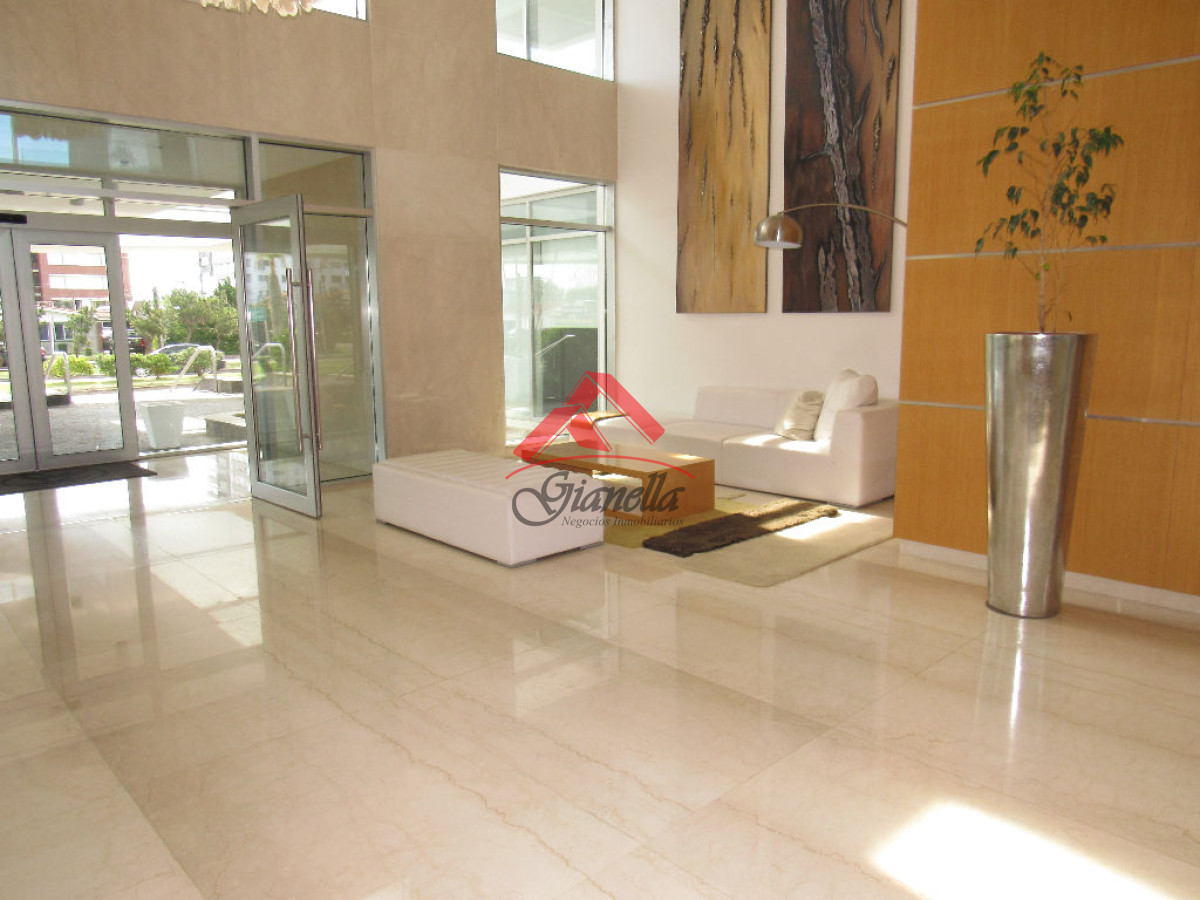 Apartamento ID.1655 - Buena vista al mar y terraza amplia con parrillero