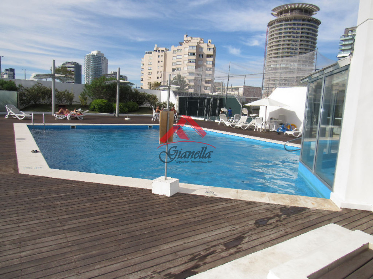 Apartamento ID.1655 - Buena vista al mar y terraza amplia con parrillero