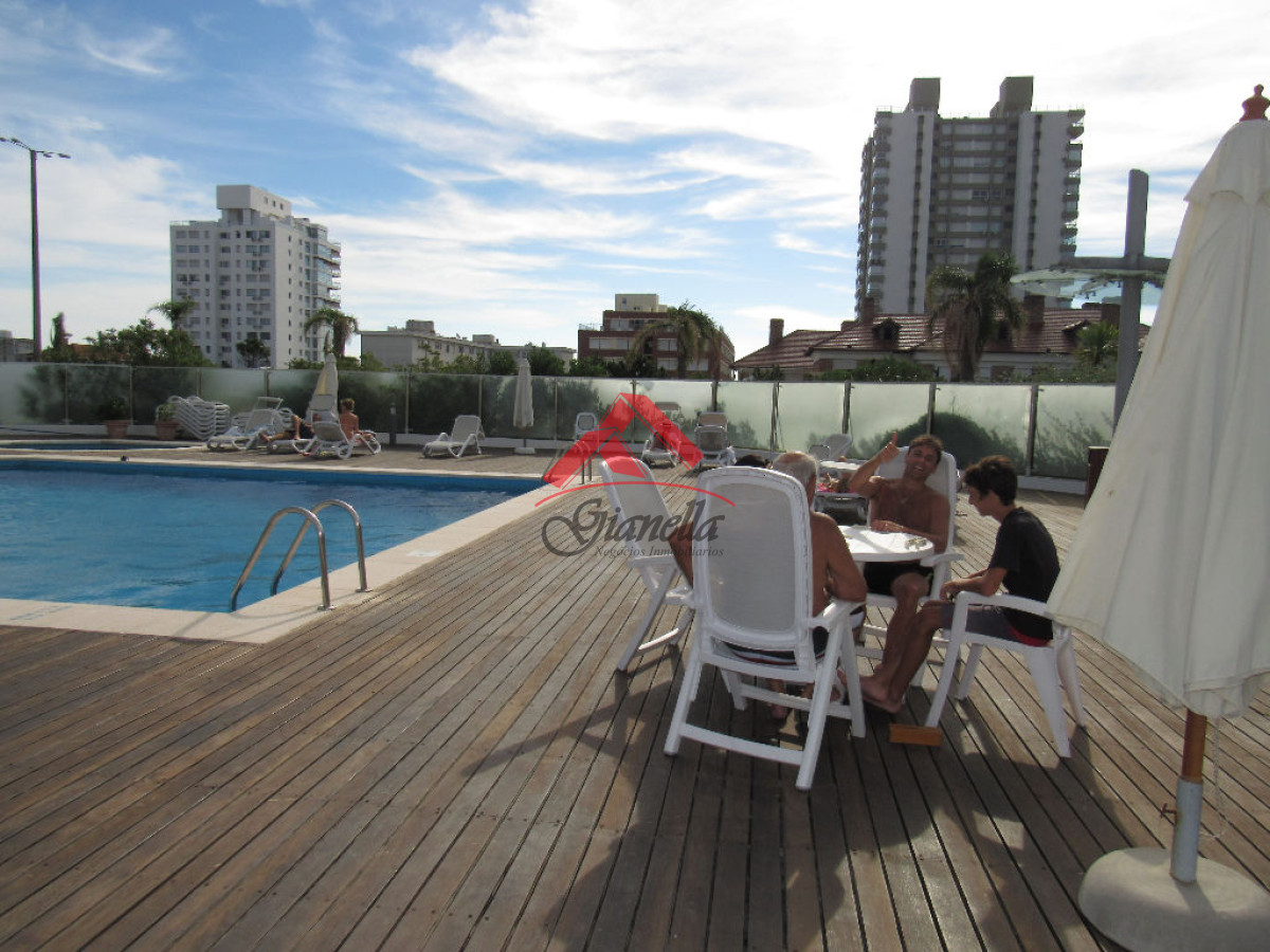Apartamento ID.1655 - Buena vista al mar y terraza amplia con parrillero