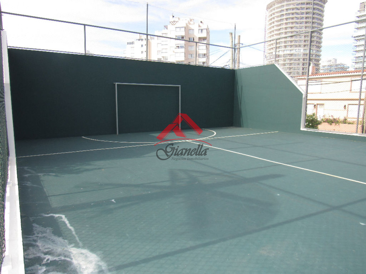 Apartamento ID.1655 - Buena vista al mar y terraza amplia con parrillero