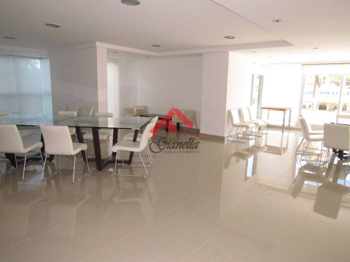 Apartamento ID.1655 - Buena vista al mar y terraza amplia con parrillero