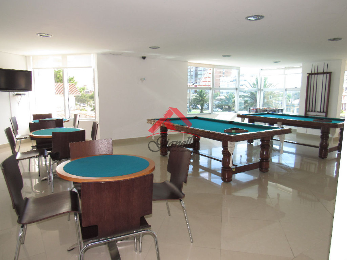 Apartamento ID.1655 - Buena vista al mar y terraza amplia con parrillero