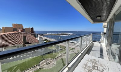 Apartamento vista al mar en venta 2 dormitorios Punta del Este