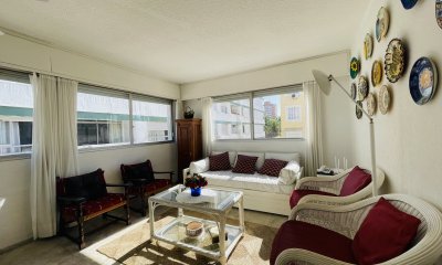 APARTAMENTO EN VENTA EN PENINSULA DOS DORMITORIOS