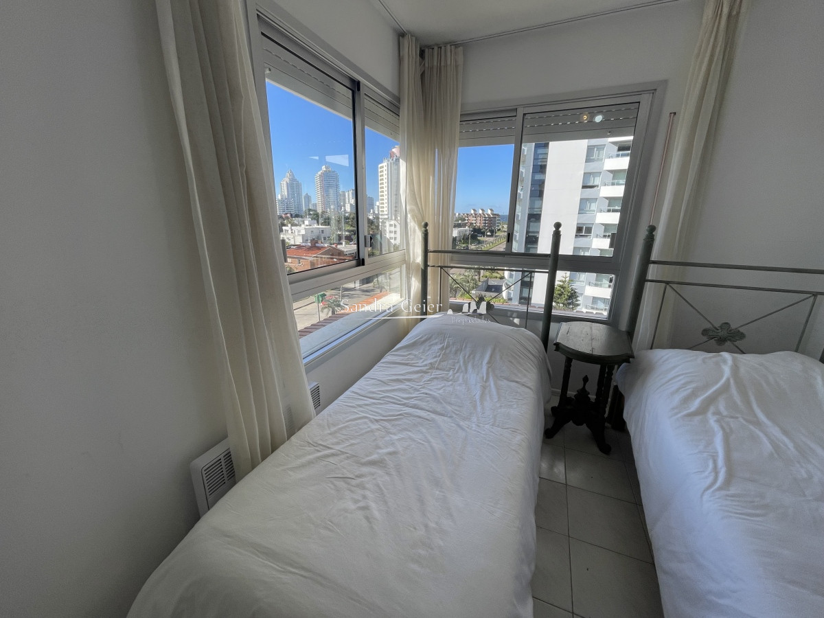 Apartamento ID.1849 - En Avda Chiverta, cerca de todo