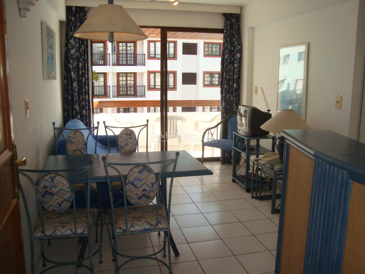 Apartamento ID.1342 - Cerca del Puerto y de la plaza de Punta del Este.