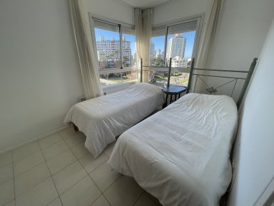 Apartamento ID.1849 - En Avda Chiverta, cerca de todo