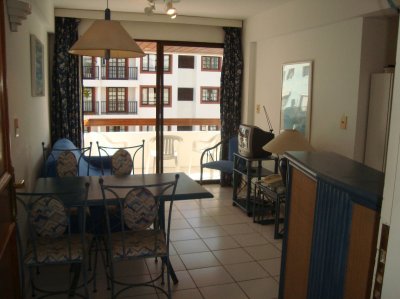 Apartamento ID.1342 - Cerca del Puerto y de la plaza de Punta del Este.