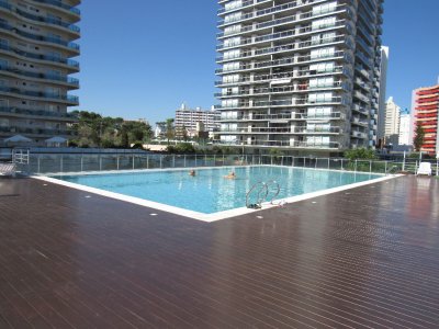 Apartamento ID.3384 - VENTA TORRE FRANCIA PARRILLERO EXCLUSIVO