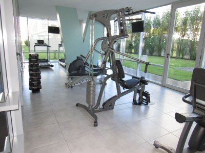 Apartamento ID.3384 - VENTA TORRE FRANCIA PARRILLERO EXCLUSIVO