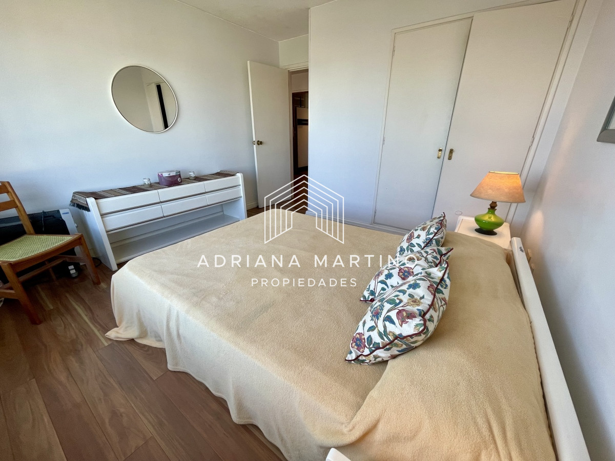 Apartamento ID.71652 - Vista al puerto y al faro
