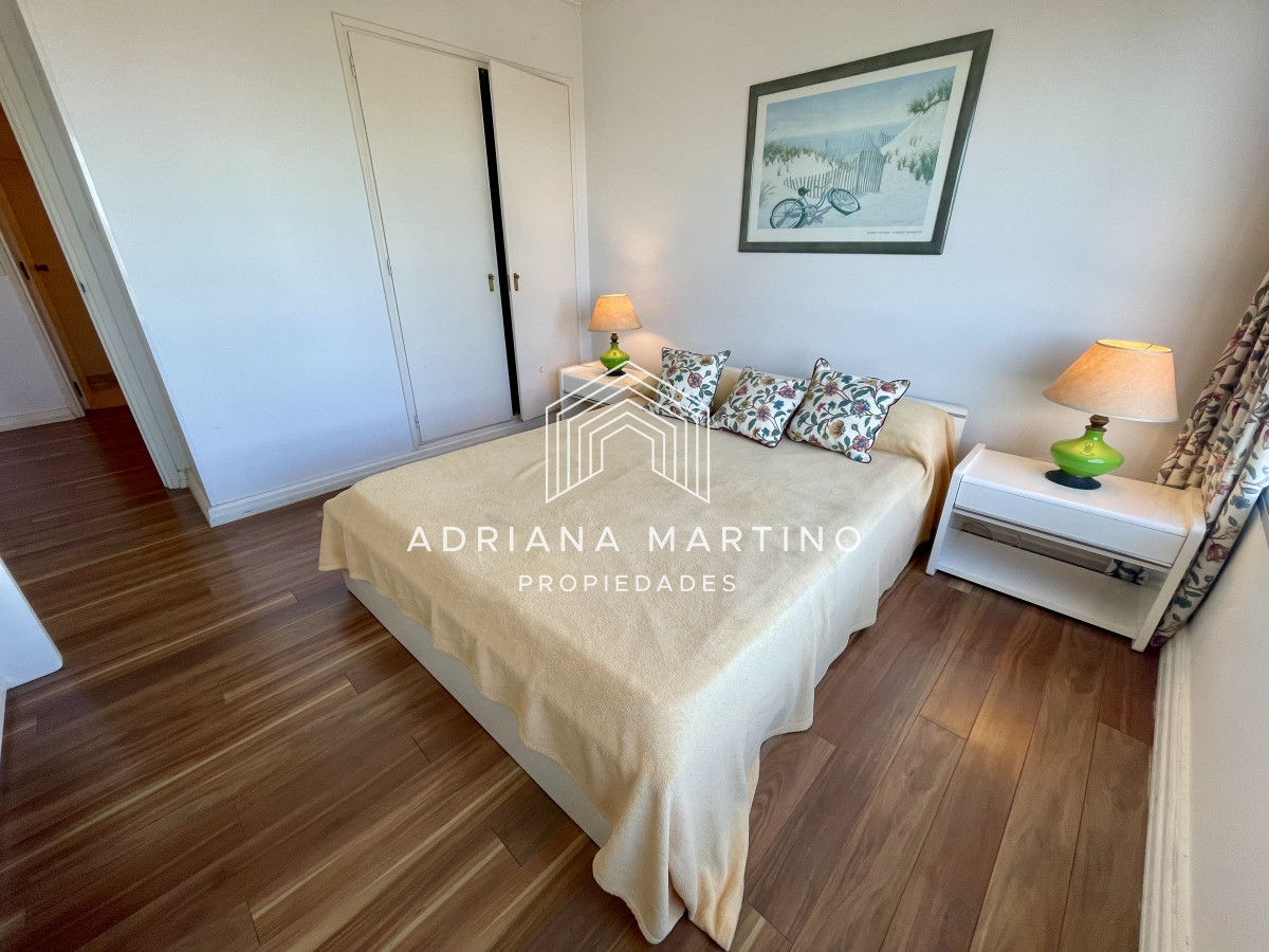 Apartamento ID.71652 - Vista al puerto y al faro