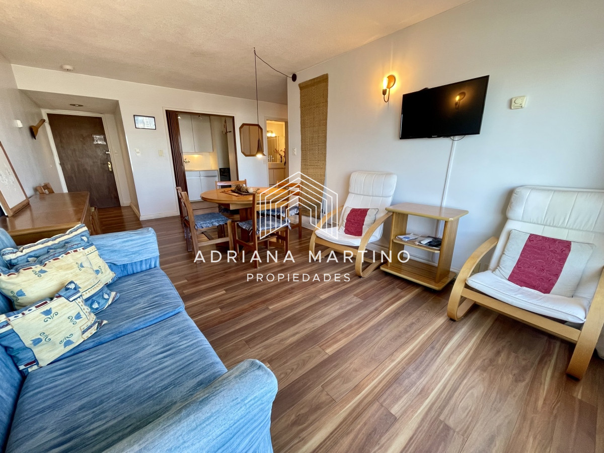 Apartamento ID.71652 - Vista al puerto y al faro