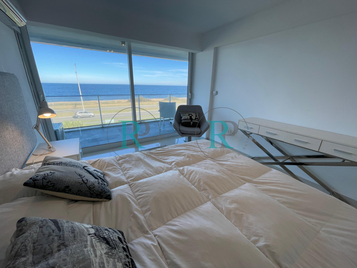 Apartamento ID.1907 - Primera Linea, cómoda terraza