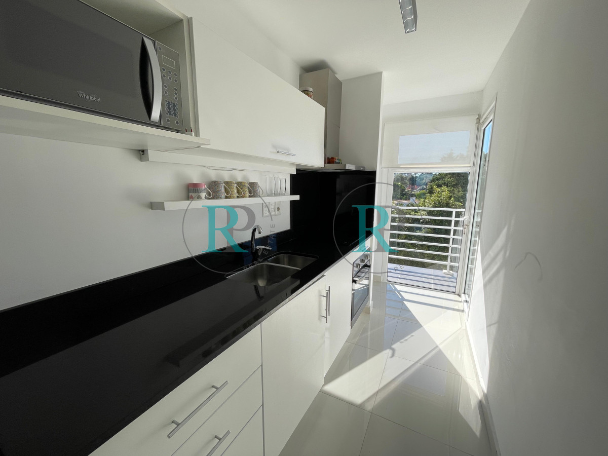 Apartamento ID.1907 - Primera Linea, cómoda terraza