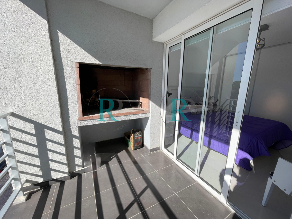 Apartamento ID.1907 - Primera Linea, cómoda terraza
