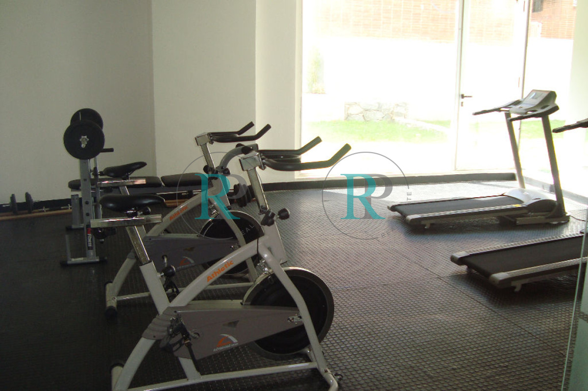 Apartamento ID.1317 - Lindo apto. a 50 mts del mar, servicio de playa, aire acondicionado