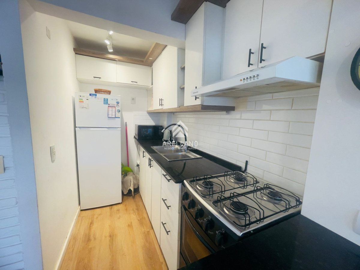 Apartamento ID.5571 - Venta apartamento 1 dormitorio Playa Mansa frente al mar