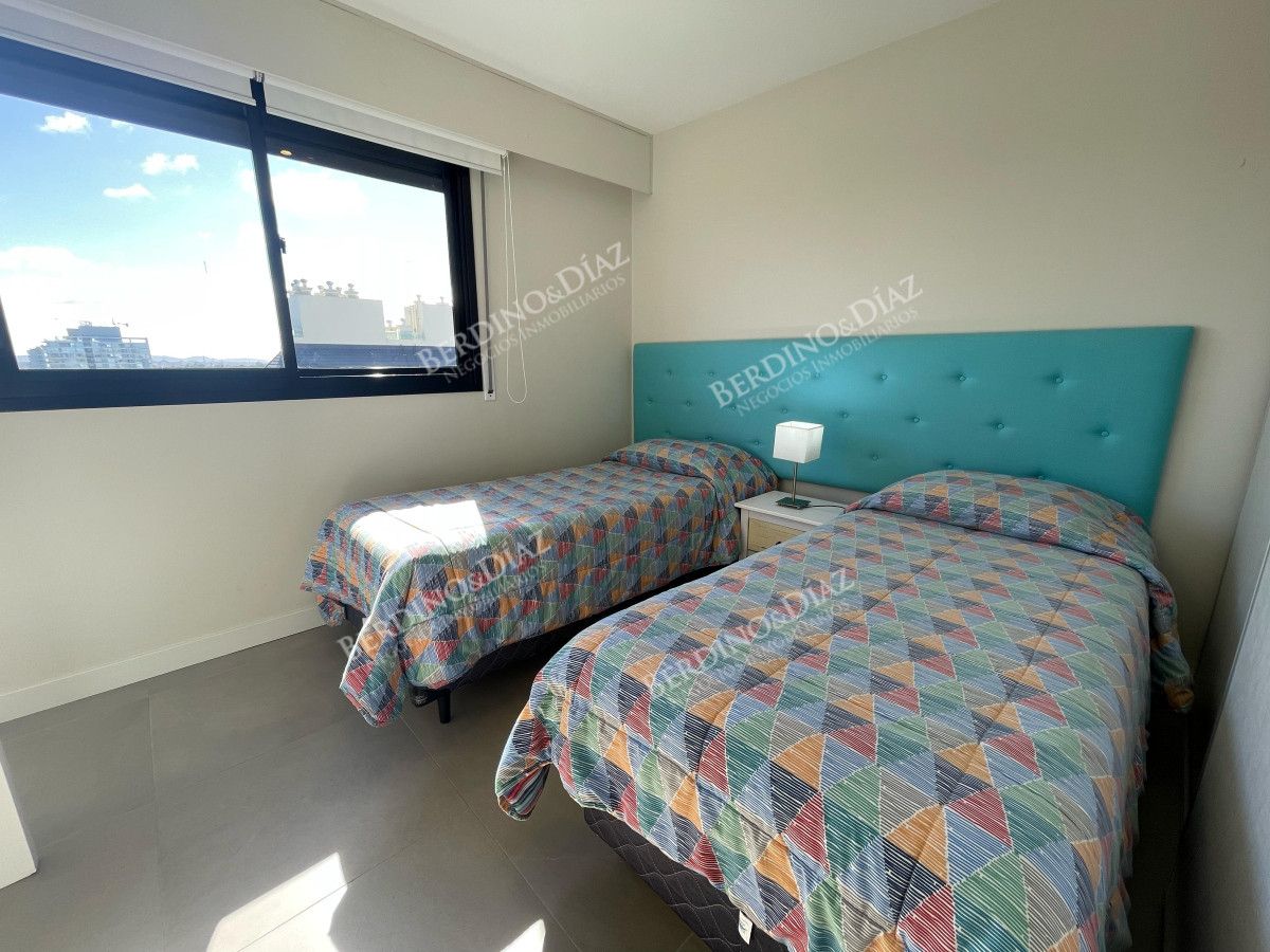 Apartamento ID.2484 - Apto alto con increible vista Greenlife