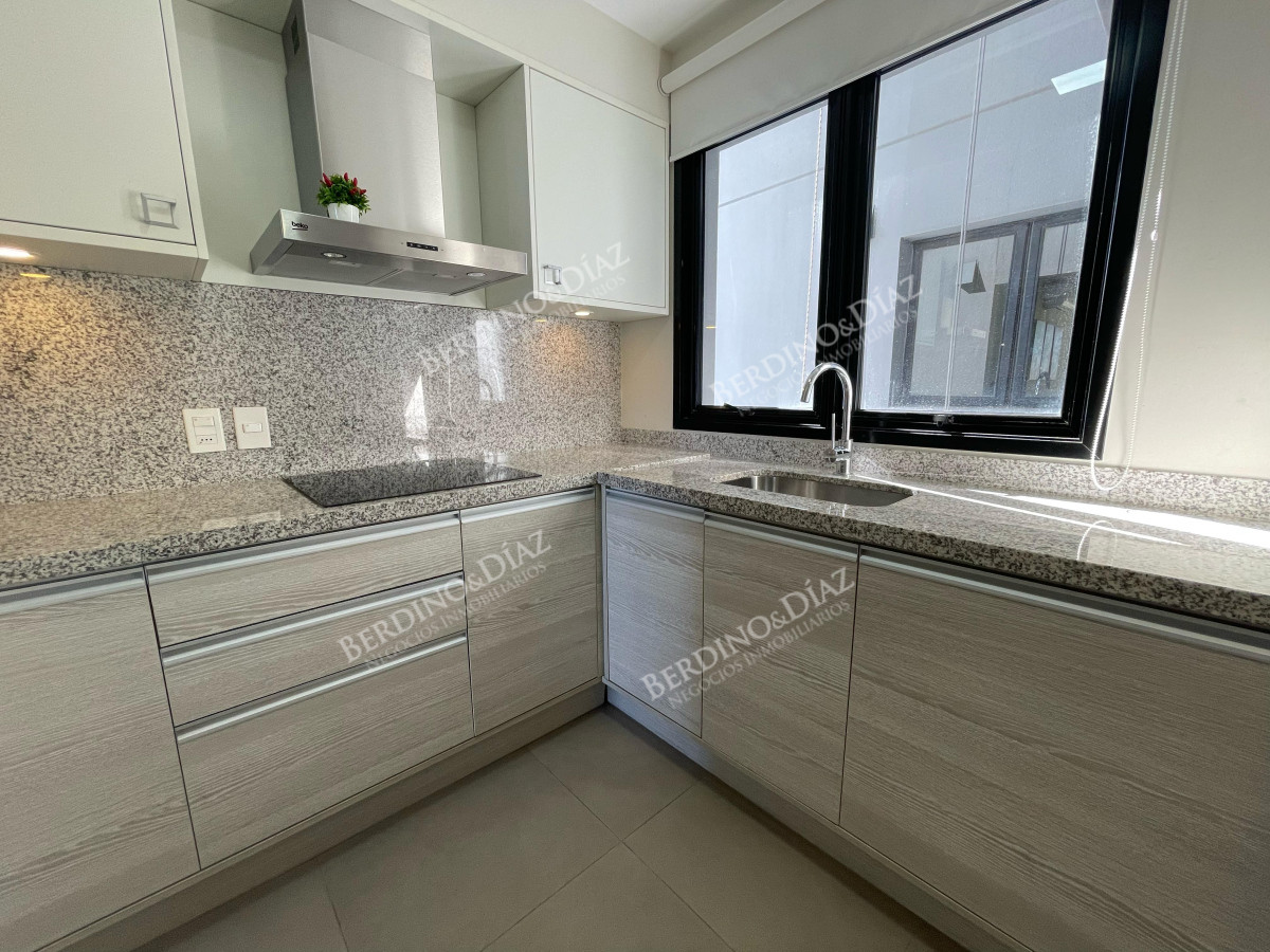 Apartamento ID.2484 - Apto alto con increible vista Greenlife
