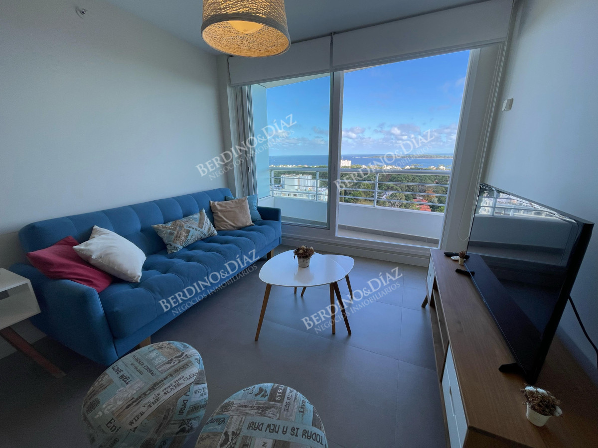 Apartamento ID.2484 - Apto alto con increible vista Greenlife