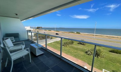 apartamento frente a playa Masa Pinares