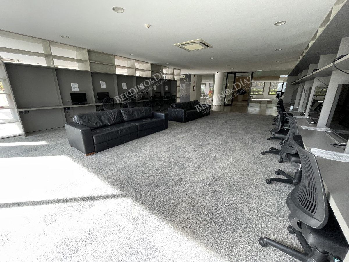 Apartamento ID.2484 - Apto alto con increible vista Greenlife