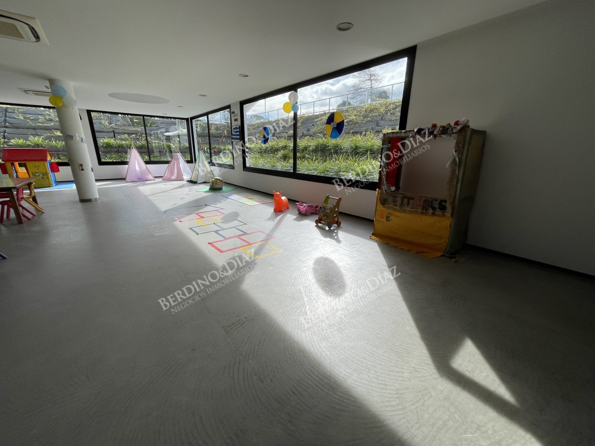 Apartamento ID.2484 - Apto alto con increible vista Greenlife
