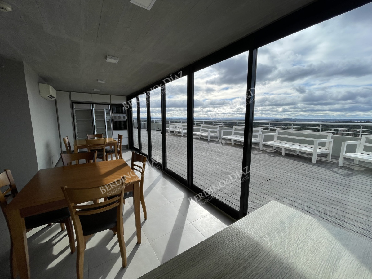 Apartamento ID.2484 - Apto alto con increible vista Greenlife