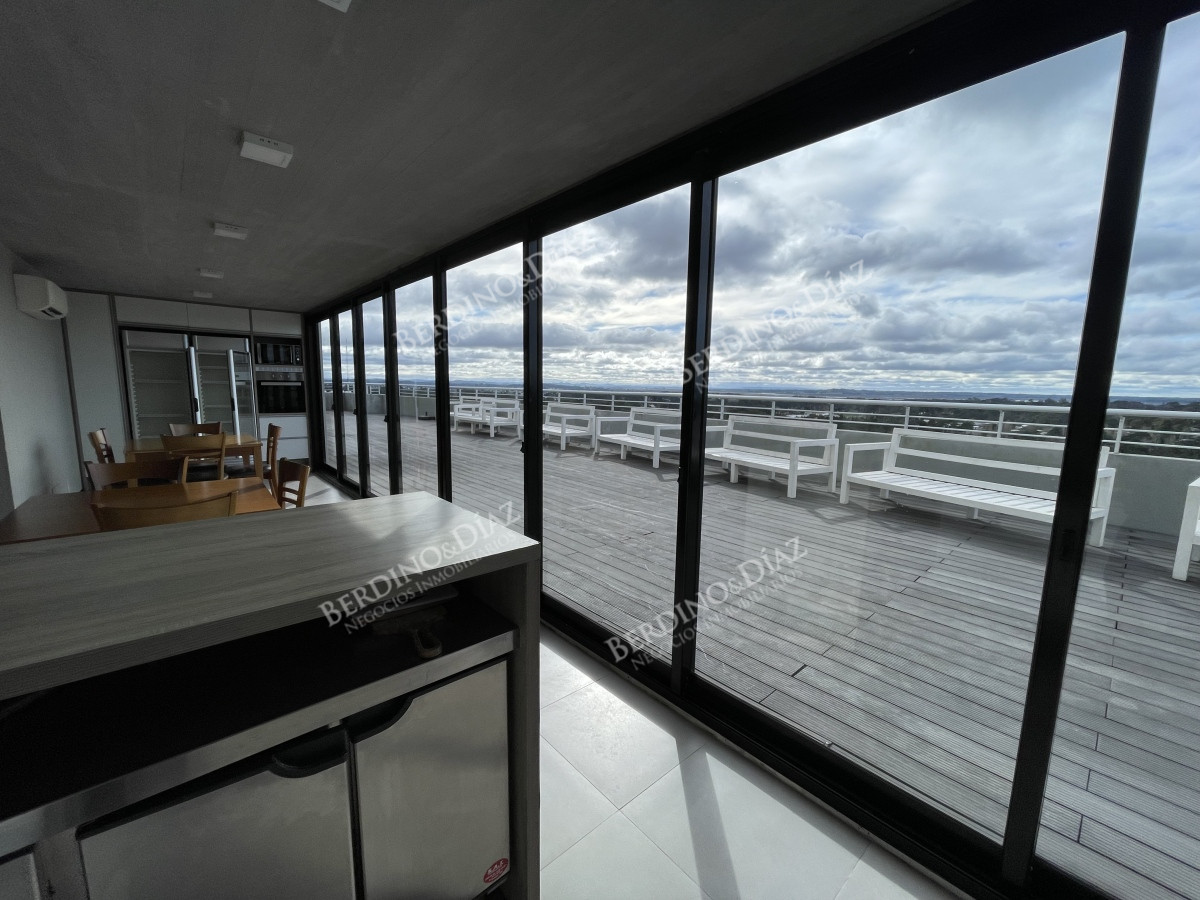Apartamento ID.2484 - Apto alto con increible vista Greenlife