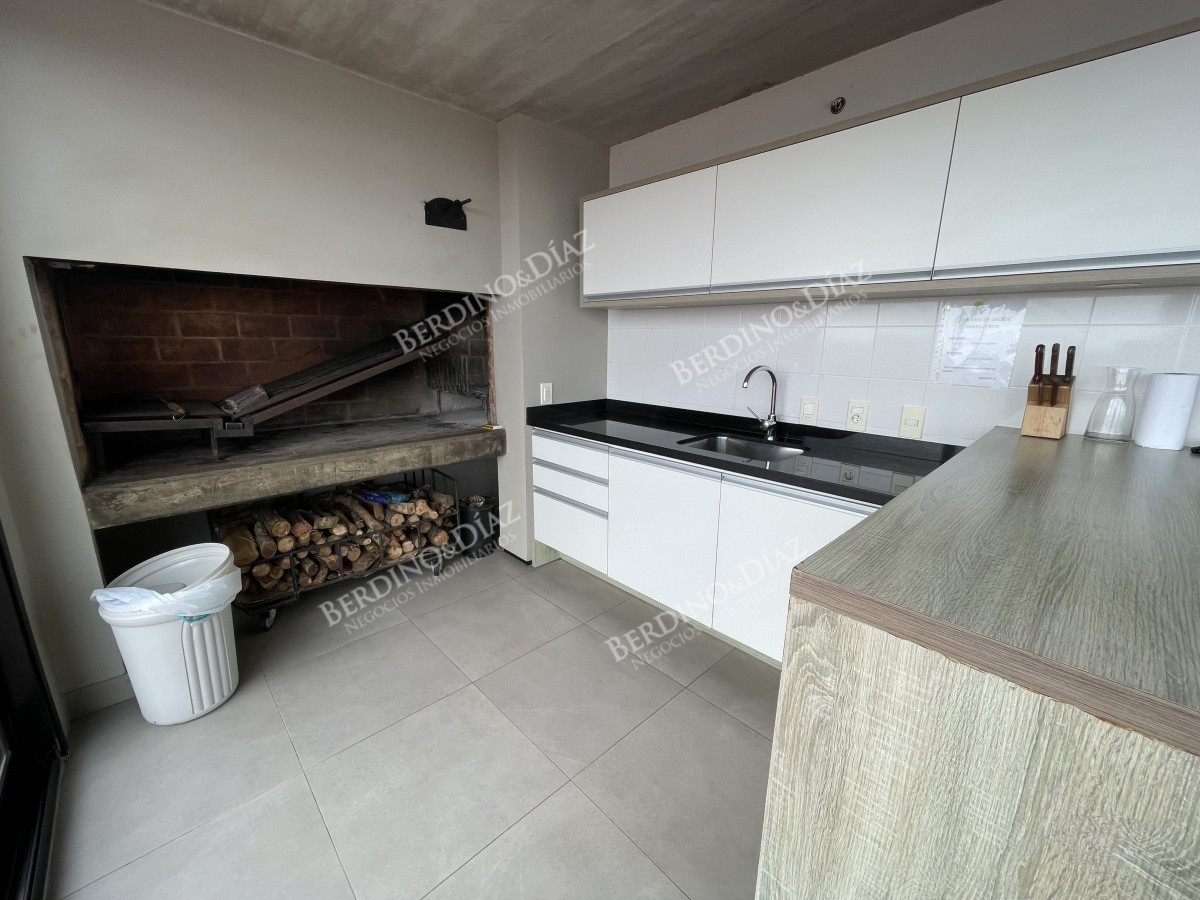 Apartamento ID.2484 - Apto alto con increible vista Greenlife
