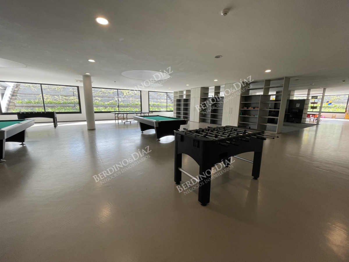 Apartamento ID.2484 - Apto alto con increible vista Greenlife