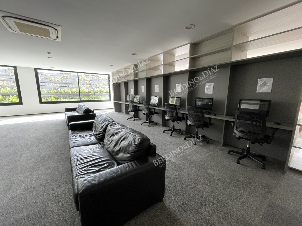 Apartamento ID.2484 - Apto alto con increible vista Greenlife