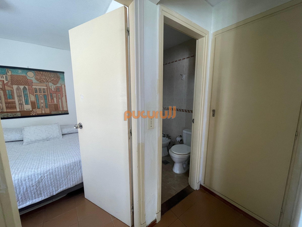Apartamento ID.2093 - Oportunidad en Peninsula a 150 mts del mar y a 100 mts Gorlero