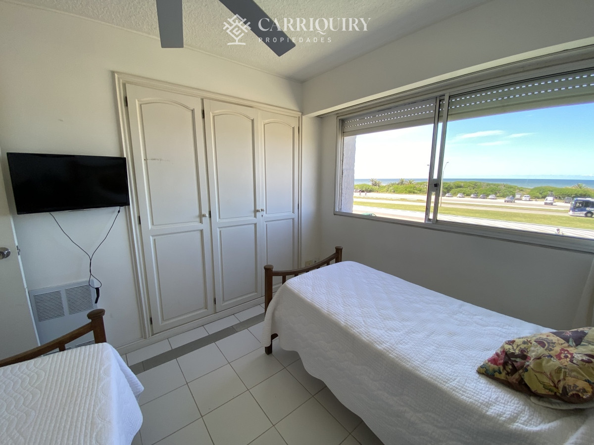 Apartamento ID.10665 - Frente al mar de playa brava