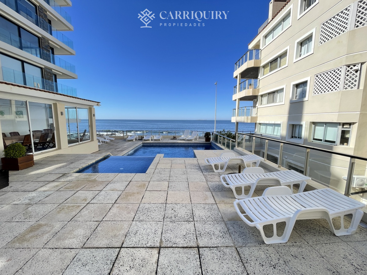 Apartamento ID.6813 - Frente al mar, preciosa vista, aire acondicionado, piscina, lindo decorado