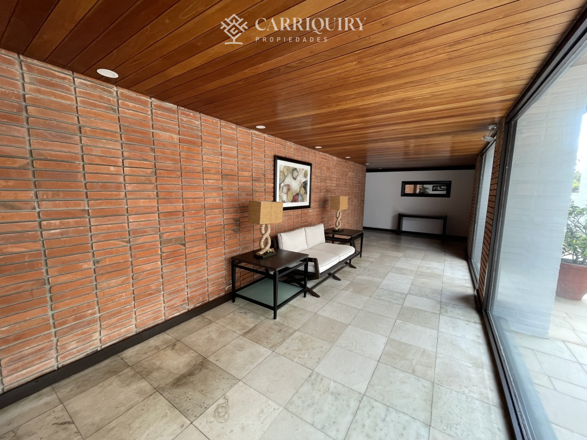 Apartamento ID.10577 - Edificio Frente al mar, gran terraza, buena orientacion solar 