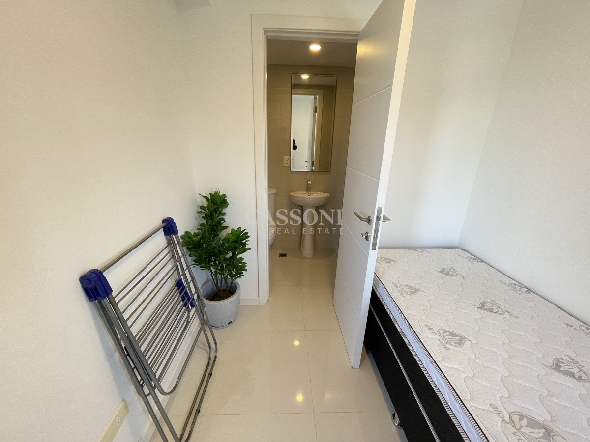 Apartamento ID.826 - PENT HOUSE, CON AMPLIA TERRAZA, PARRILLERO PROPIO Y AMPLIA VISTA AL MAR