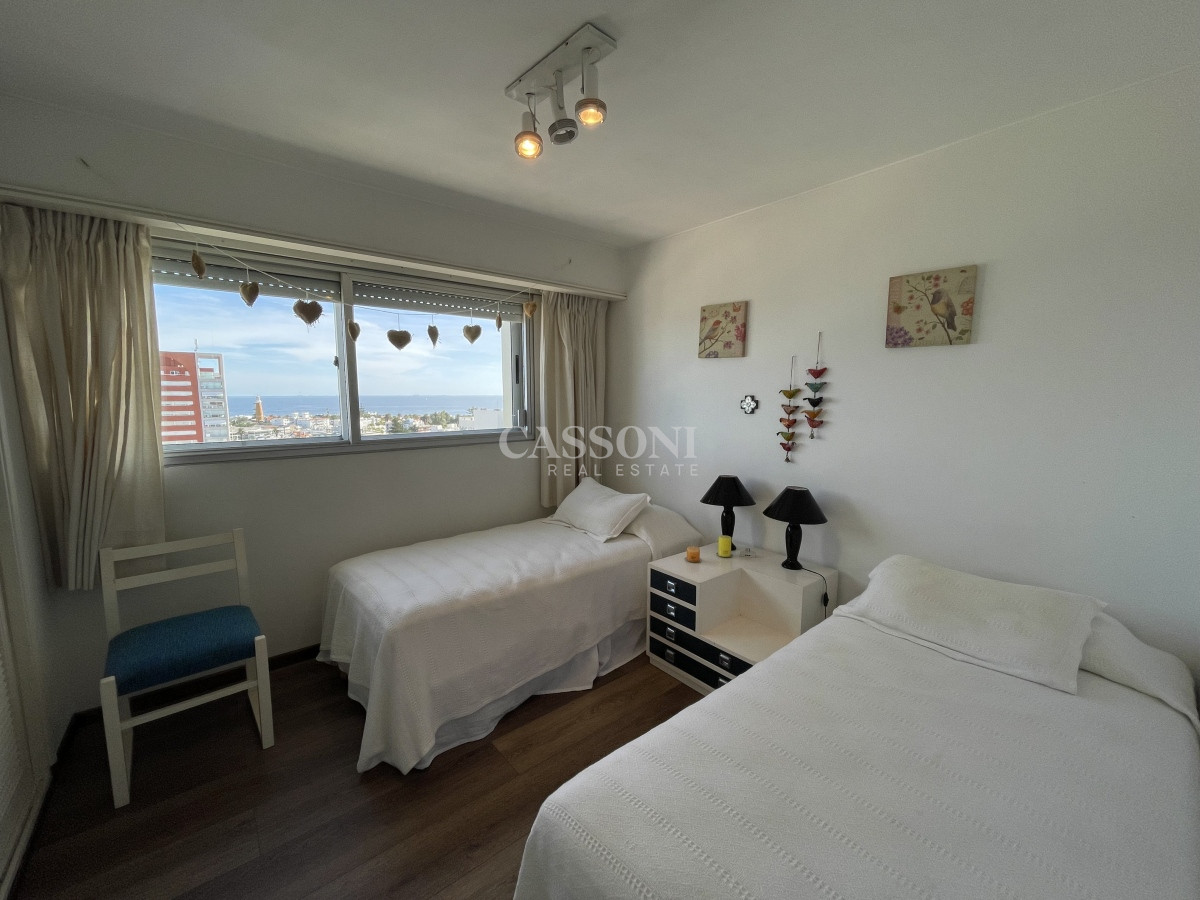 Apartamento ID.1795 - Excelente vista al Puerto