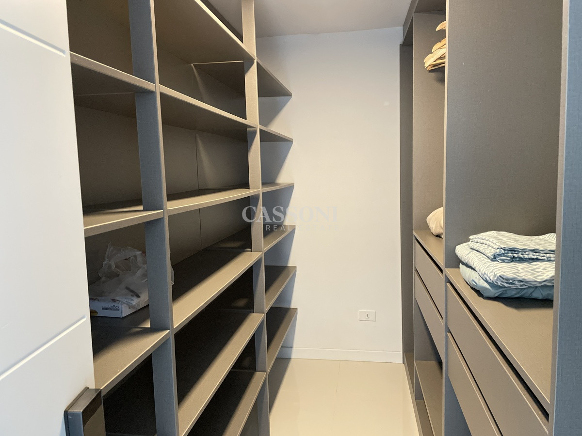 Apartamento ID.826 - PENT HOUSE, CON AMPLIA TERRAZA, PARRILLERO PROPIO Y AMPLIA VISTA AL MAR