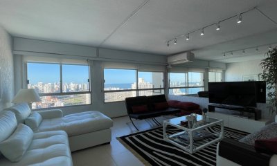 Piso alto con buena vista al mar , luminoso, sol de la mañana