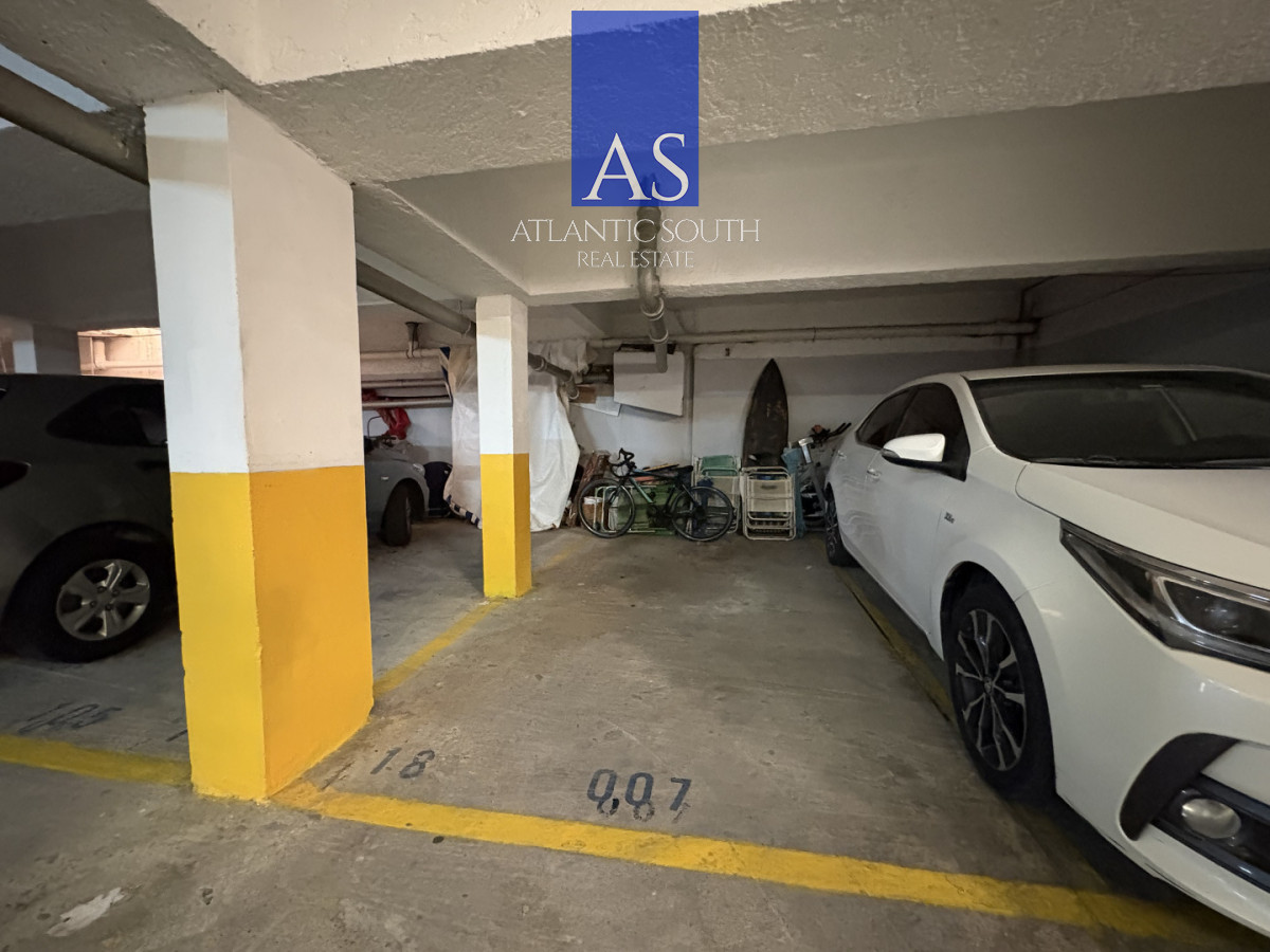 Apartamento ID.4659 - Oportunidad 2 domrmitorios con terraza y garage! Península Punta del Este