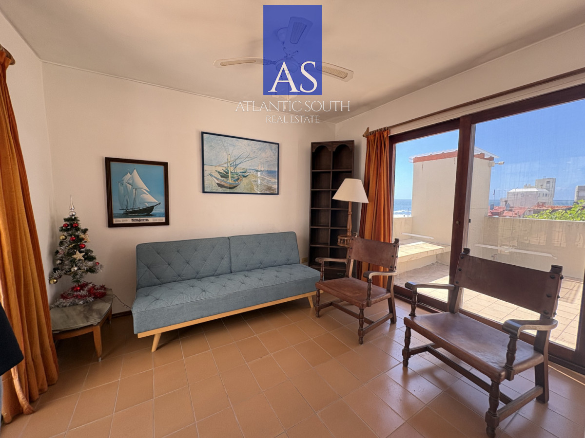 Apartamento ID.4659 - Oportunidad 2 domrmitorios con terraza y garage! Península Punta del Este